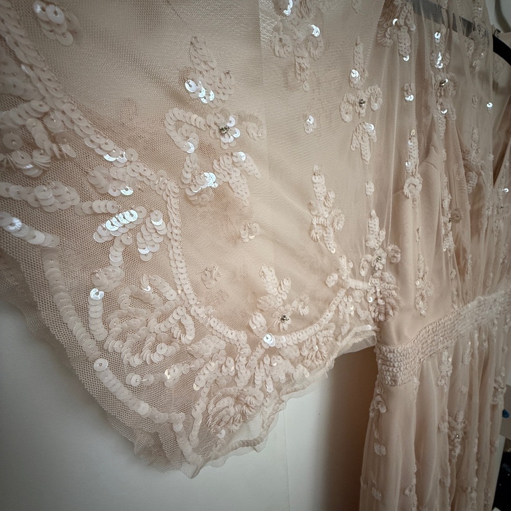 NWT | Mac Duggal 9144 Pink/Blush Flounce Sleeve Embellished Mesh Gown Size 10 - Picture 10 of 15
